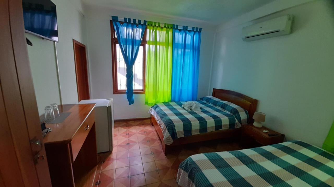 El Paraiso Puerto Ayora  Zewnętrze zdjęcie